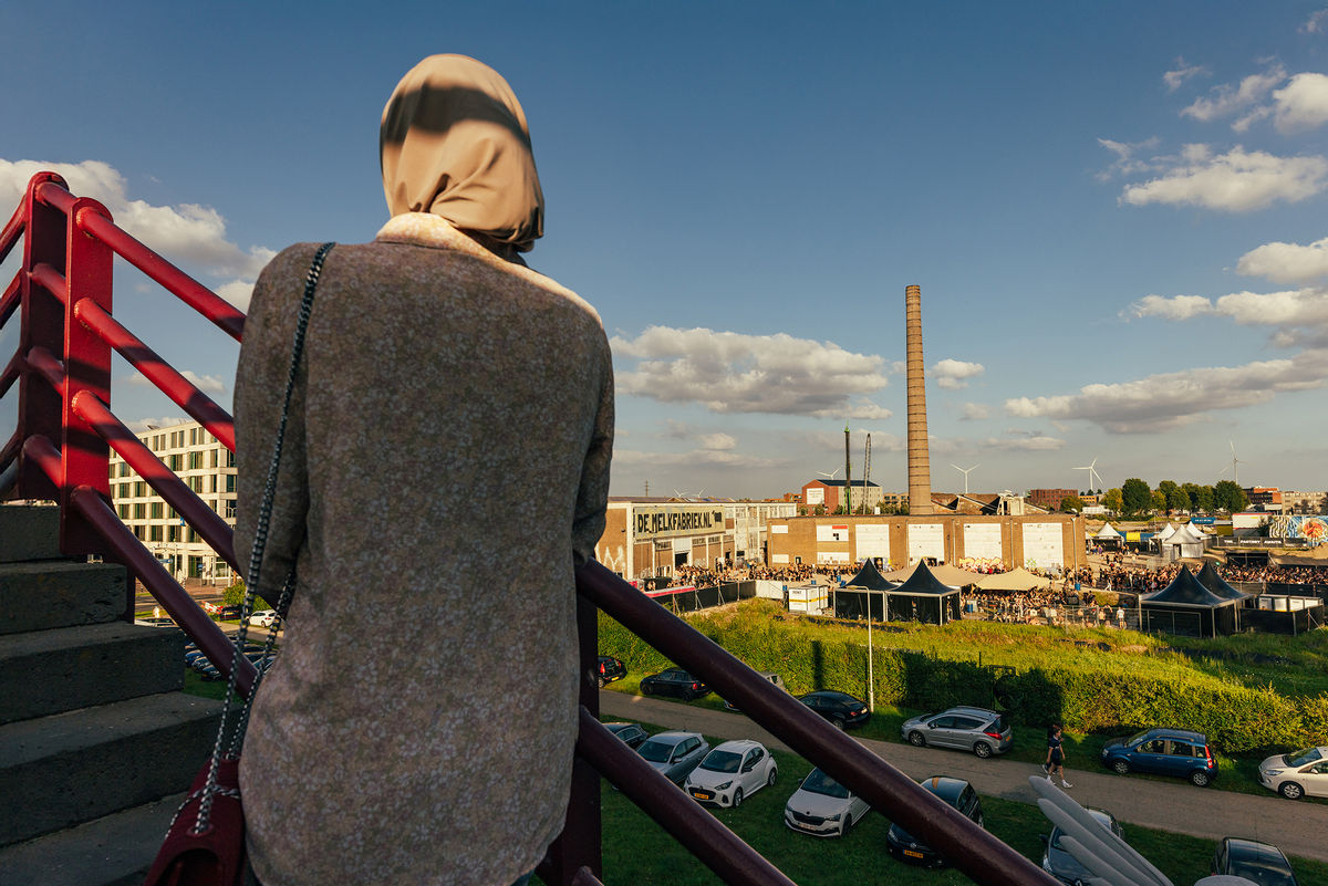 Loading... just a sec